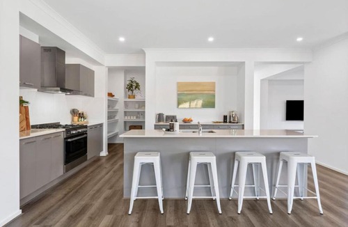 Armstrong Creek House | City & Surf Getaway