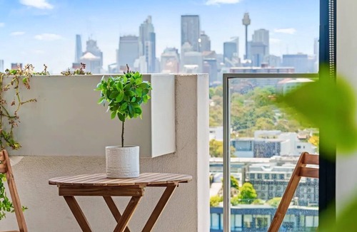 Zetland House | City View 2 Bedroom apt in Waterloo | MHS
