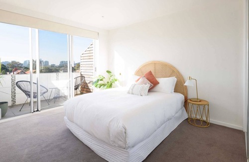 St Kilda West Apartment | City View Apt St Kilda West