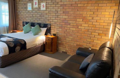 Warwick Hotel | City View Motel