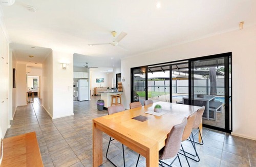 Parap House | Cityside Hideaway: Pool - Workstation - Markets