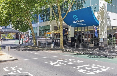 Melbourne Central Business District Hotel | Clarion Suites Gateway