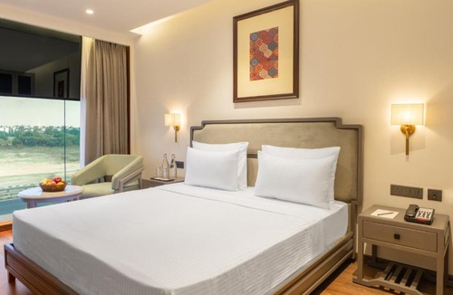 Kharar Hotel | Clarks Inn Kharar-Mohali