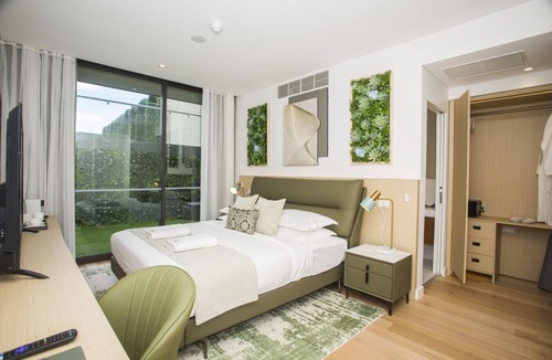 Perth Central Business District Hotel | Classic King Room - Quinn`s Botany Boutique K01