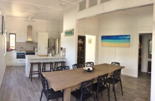 Yeppoon House | Classic Queensland Beachfront House