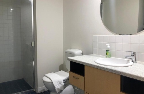Teneriffe Apartment | Classic Woolstore Apartment in Teneriffe
