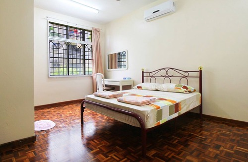 Ayer Keroh Apartment | Clean & Spacious Home for Joyous Stays