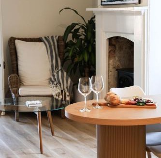 Beechworth Apartment | Clements Cottage on Main St. Bare bnb by Bare Body Beauty co.