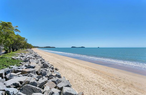 Clifton Beach House | Clifton Beach Holiday Villas