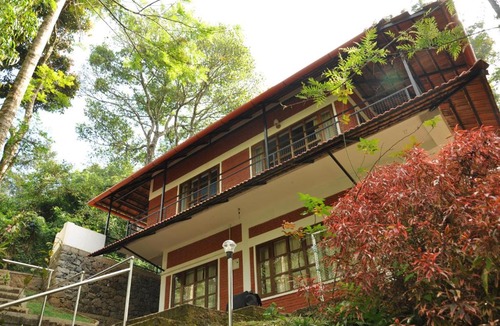 Devikolam Bed & Breakfast | Clouds Land
