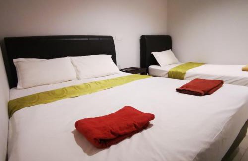 Kampung Bahasa Kapor Hotel | Clover Hotel Port Dickson