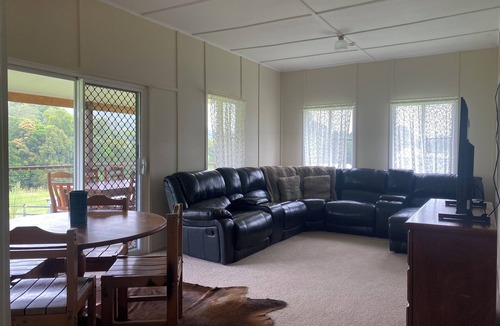 Crediton House | Clover Lodge Farmhouse