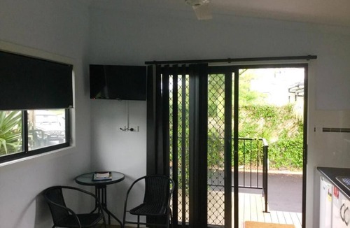 Byron Bay Cabin | Club Byron Accommodation - In the heart of Byron Bay