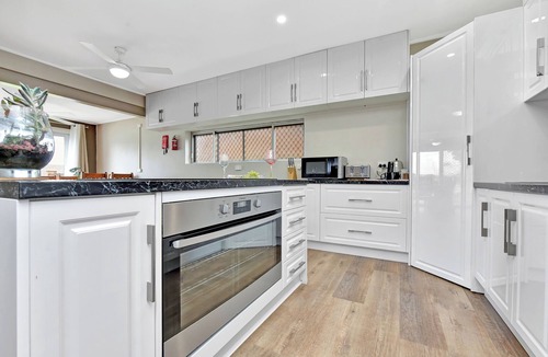 Cessnock Apartment | Coal d' Vine Chillout - Cessnock NSW