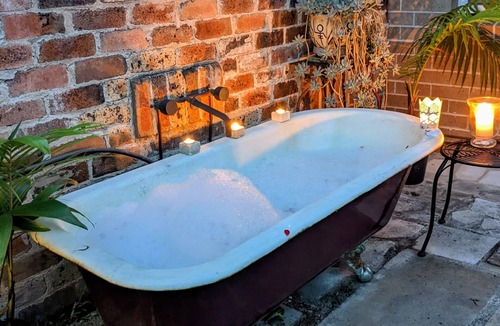 Coledale Apartment | Coalface - Privacy, Views, Gardens
