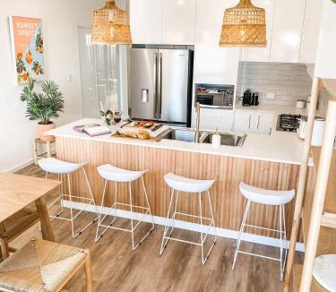Shell Cove House | Coast and Roast - Sunny Shell Cove Escape