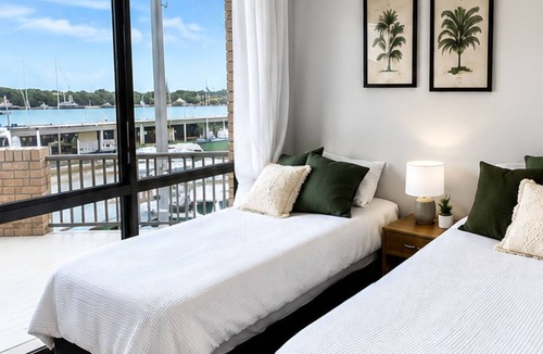 Lemon Tree Passage Apartment | Coastal Bliss at Lemon Tree