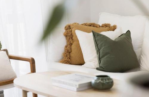 Lemon Tree Passage Apartment | Coastal Bliss