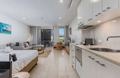 Casuarina Apartment | Coastal Bliss Studio - Santai 224