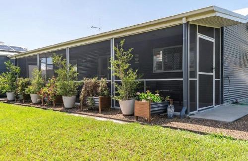 Poona House | Coastal Calm on the Fraser Coast
