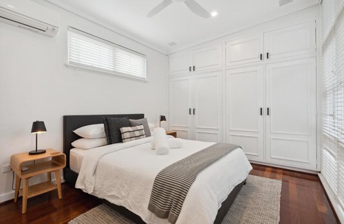 Scarborough House | Coastal Charm 2 Bedroom with Space to Move