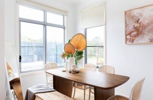 Kioloa House | Coastal chic cottage with everything you could possibly need.