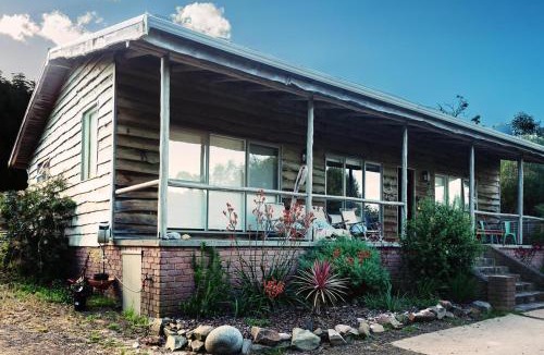 Bicheno House | Coastal Cottage Bicheno