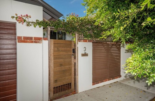 Mosman Park House | Coastal Hideaway; a cosy 3BR home ideal for relaxing retreats or family gatherings