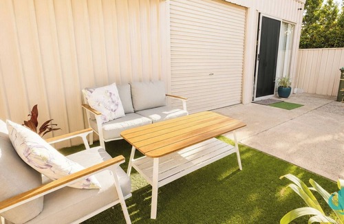 Pelican Apartment | Coastal Hideaway @ Pelican, Walk to Beach & Lake