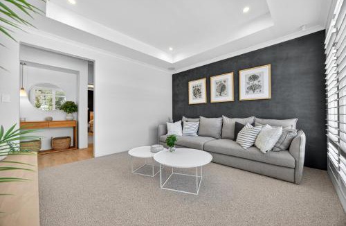 Madora Bay House | Coastal Luxe 4-Bed House in Madora Bay