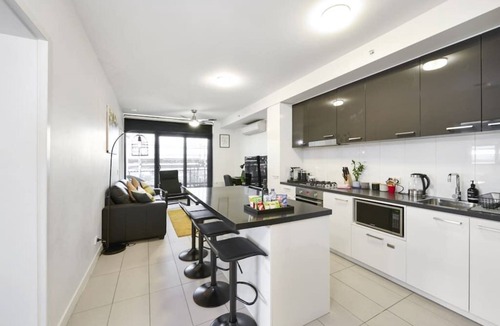 Brunswick North Apartment | Coburg Charm Stylish Retreat with Modern Flair
