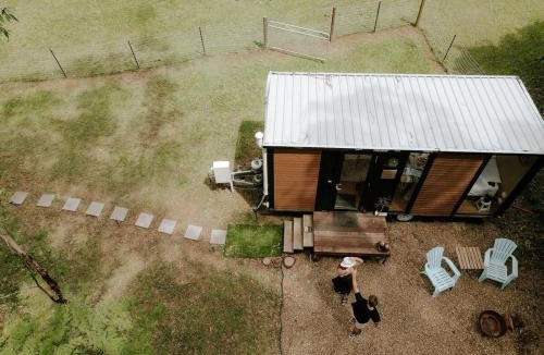 Palmwoods House | Cockatoo Cabin by Tiny Away