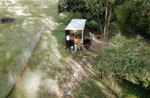 Palmwoods House | Cockatoo Cabin by Tiny Away
