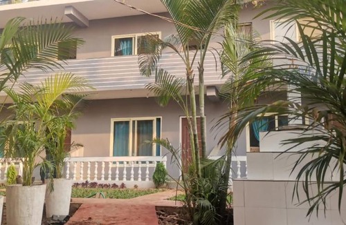 Arambol Hotel | COCKS TOWN