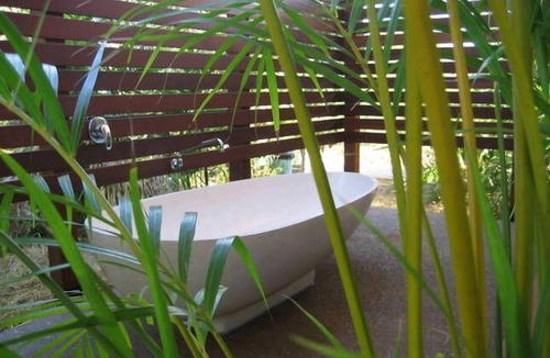 Broome Bed & Breakfast | Coconutz - self contained eco tents with fantastic ocean views