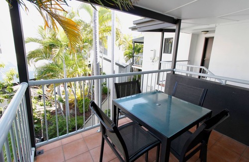 Rockhampton Hotel | Coffee House Apartment Motel