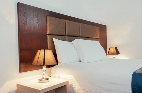 Coffs Harbour Hotel | Coffs Windmill Motel