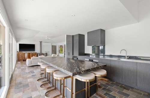 Cowes House | Cognac Beachfront Silverleaves Cowes Beachfront property