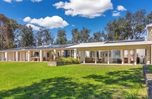 Cowes House | Cognac Beachfront Silverleaves Cowes Beachfront property