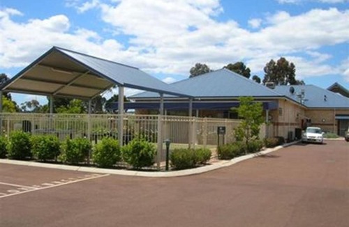 Collie Hotel | Collie Ridge Resort