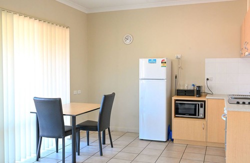 Collie Hotel | Collie Ridge Resort