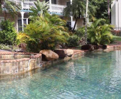 Airlie Beach Hotel | Colonial Palms Motor Inn