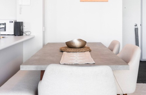 South Melbourne Apartment | Colourful Comfort 1BR w Pool Gym & Reformer
