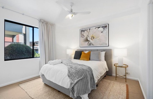 Beckenham Apartment | Comfort & Convenience - A Sepal Stay