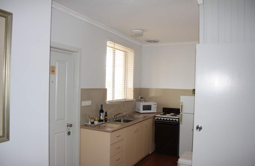 Waterhouse Apartment | Comfort Inn Robe