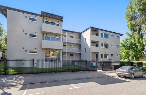 Parkville Apartment | Comfortable 1-Bed Unit with Private Courtyard