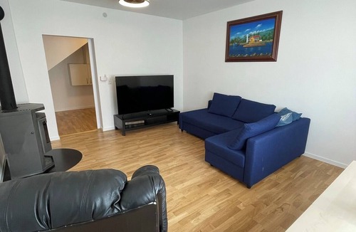 Stuttgart Apartment | Comfortable 2-bedroom apartment with WiFi in Lovely Plieningen!