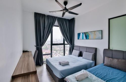 Central District Apartment | Comfortable 2BR Mosaic Mid Valley Southkey 5-6 Pax