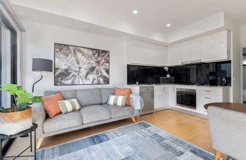 Saint Kilda South Apartment | Comfortable 2BR Retreat with Balcony & Parking