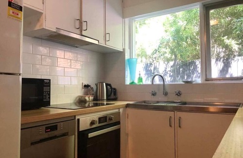 Fitzroy Apartment | Comfortable and spacious at the tip of the town